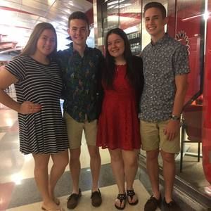 Meet your Posher, Logan